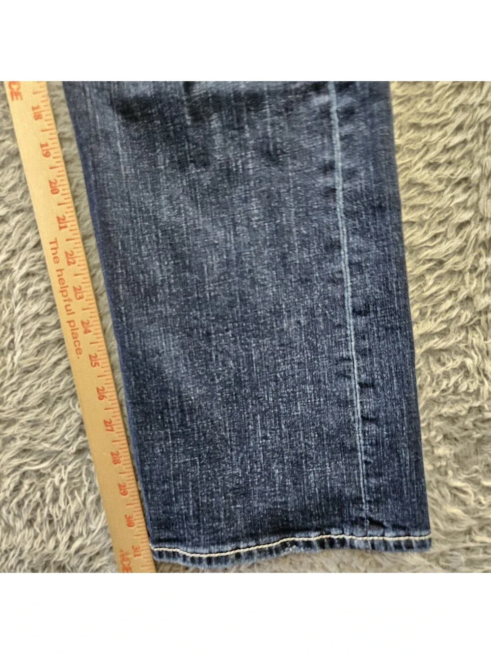 BKE TYLER Jeans Men Straight Leg 36x32 (Fits 36x31) Whiskering Stretch Denim